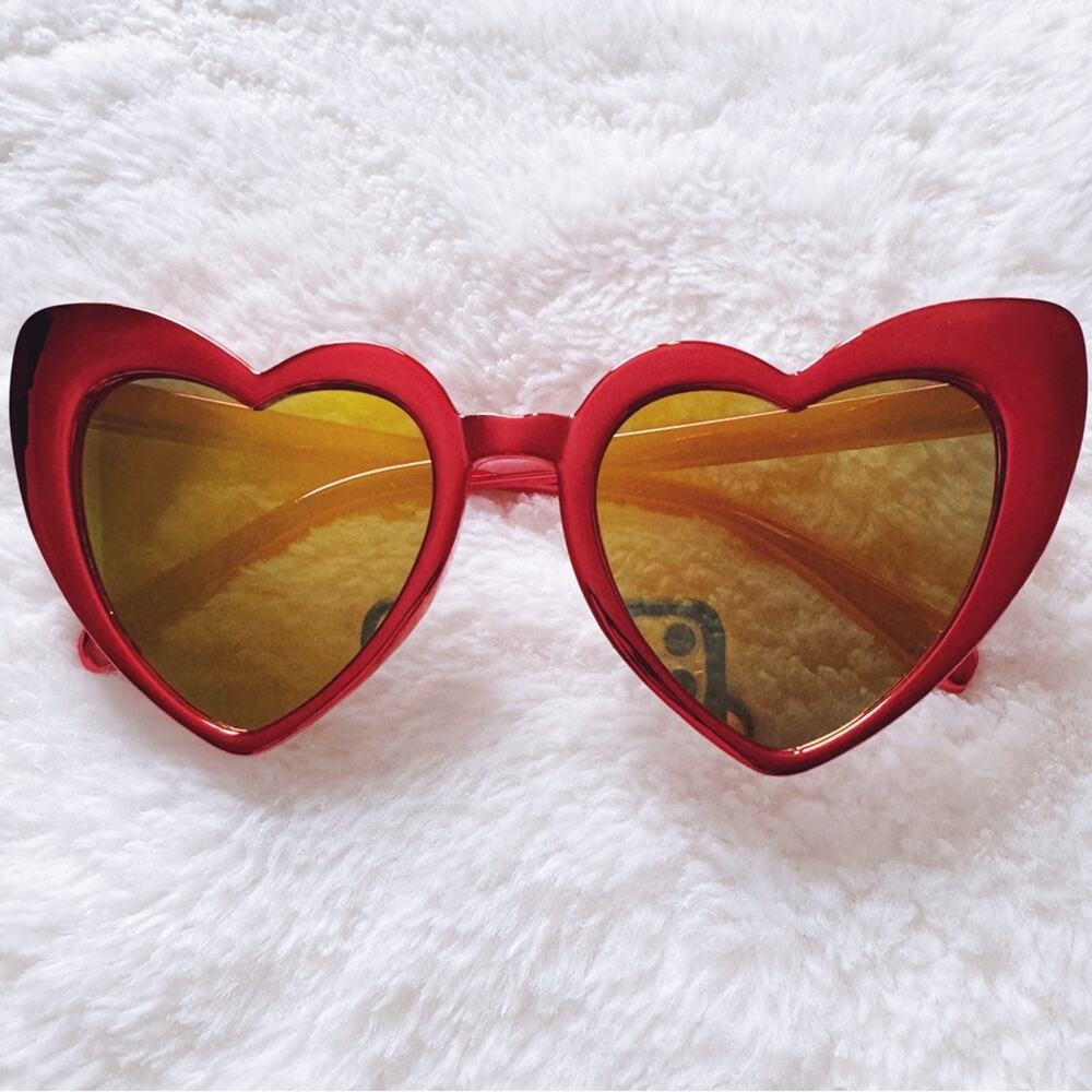 Addison Red Heart-Shaped Sunglasses